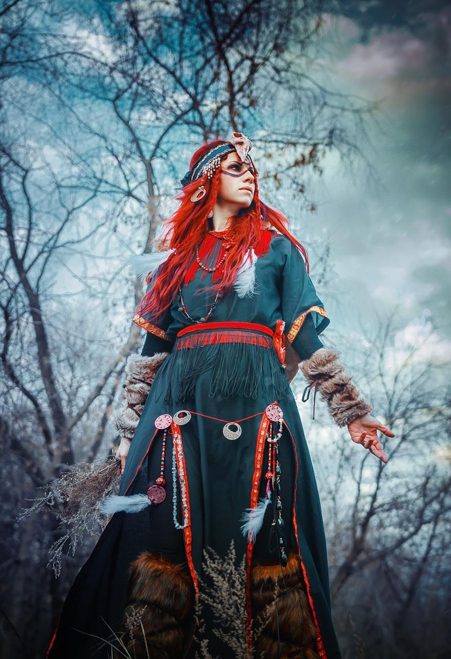 Take a pause and enjoy Girls in Slavic costumes — streaming from Riyadh